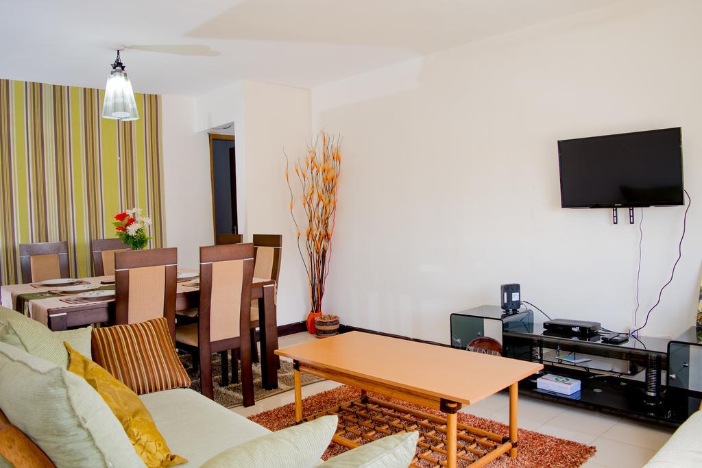 Апартаменты Outlink Skyline Minutes To Jkia Airport Найроби Экстерьер фото